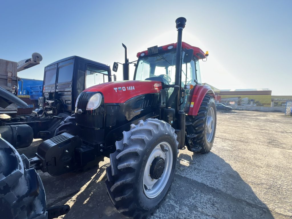 Трактор Кубота